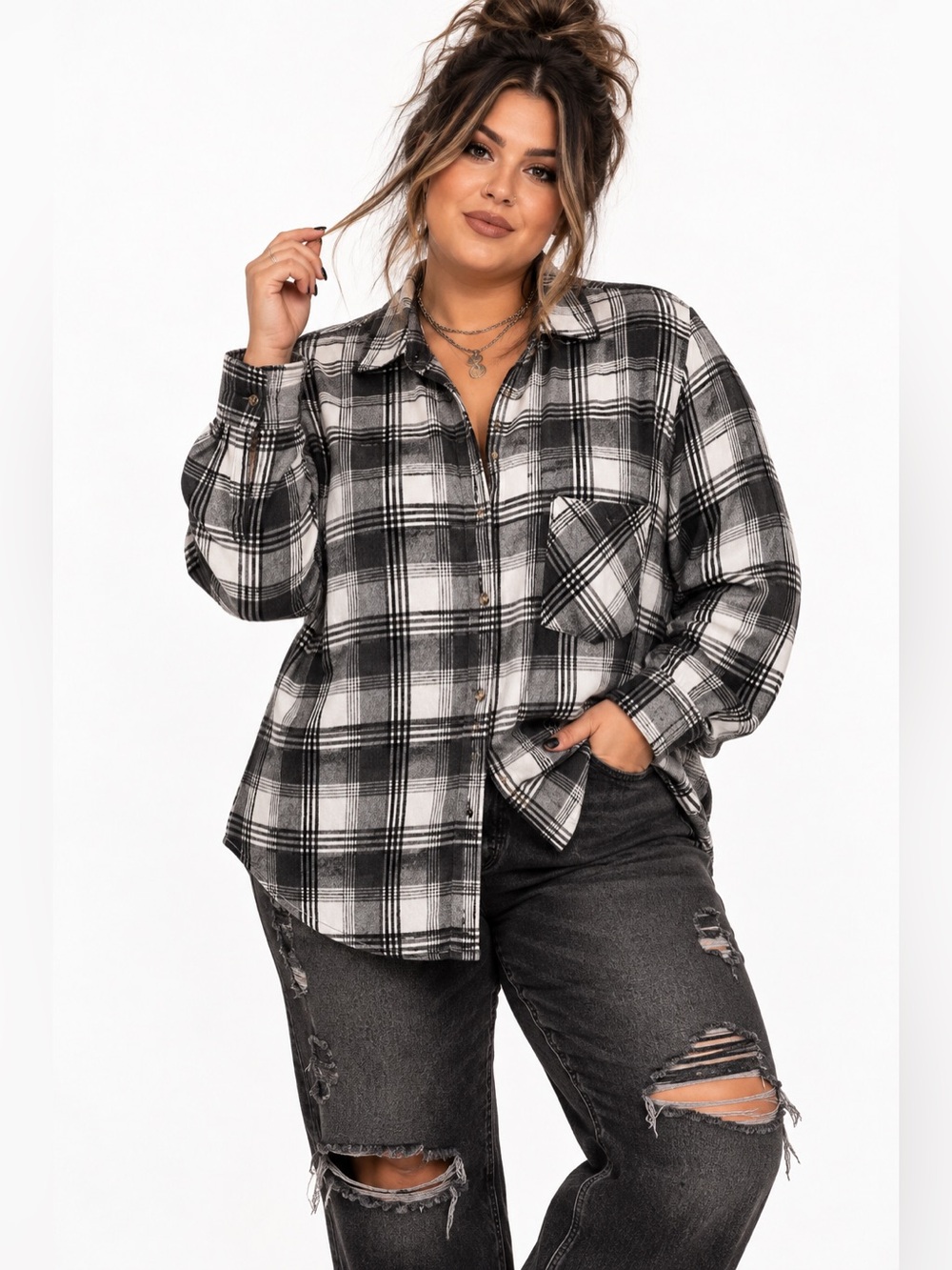 Robert Louis Women’s 1X Black White Plaid Button Down Long Sleeve Shirt Top